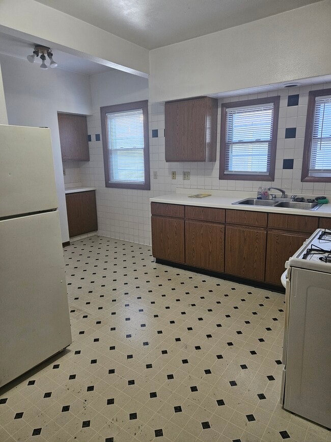 2567 N Frederick Ave, Unit 2567 in Milwaukee, WI - Building Photo - Building Photo