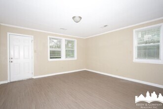 2909 Flora Ave in Memphis, TN - Building Photo - Building Photo