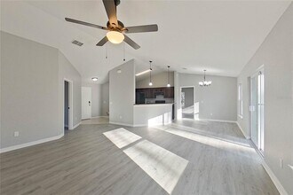 8806 SW 135th Street Rd in Ocala, FL - Building Photo - Building Photo