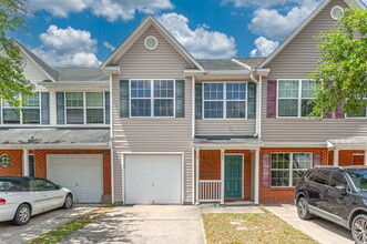227 Swaying Pine Ct in Crestview, FL - Building Photo - Building Photo