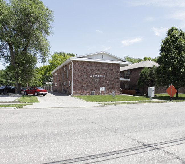 4400 S 48th St in Lincoln, NE - Building Photo - Building Photo