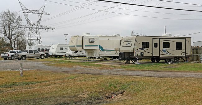 Kountry Rentals RV Park in Nederland, TX - Building Photo - Building Photo