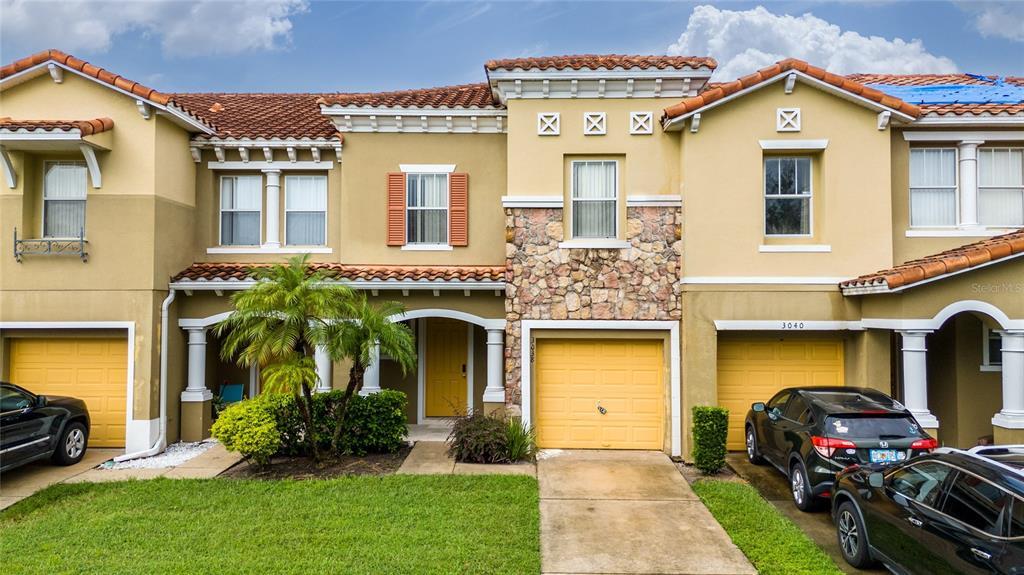 3038 Seaview Castle Dr in Kissimmee, FL - Foto de edificio