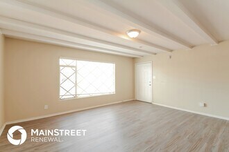 3650 W Lawrence Rd in Phoenix, AZ - Building Photo - Building Photo