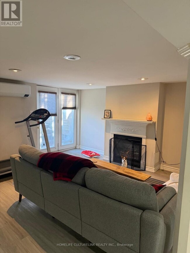 property at 111 Glen Albert Dr