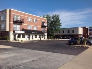 Oak Creek in Oak Forest, IL - Building Photo