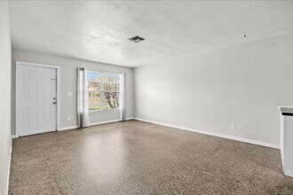 4107 18th Pl in Vero Beach, FL - Building Photo - Building Photo