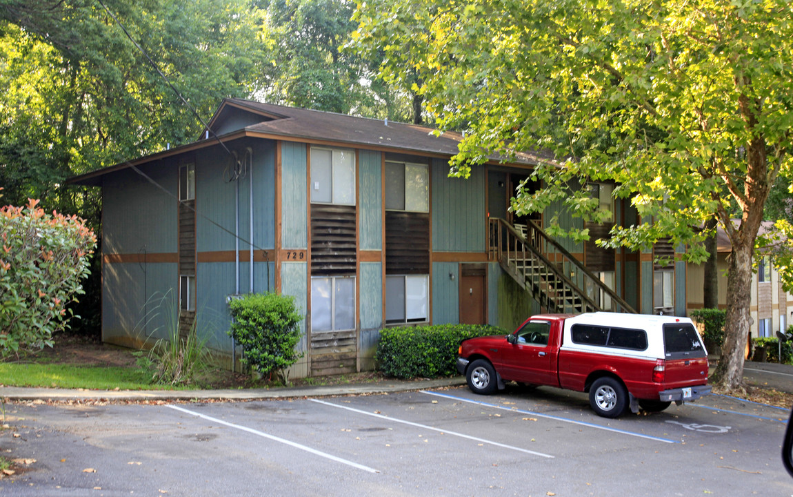 729 Pointe Ct in Tallahassee, FL - Building Photo