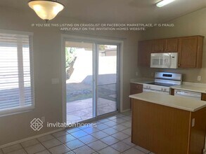 9212 W Charleston Ave in Peoria, AZ - Building Photo - Building Photo