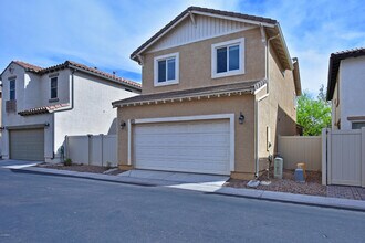 4757 E Woodside Way in Gilbert, AZ - Building Photo - Building Photo