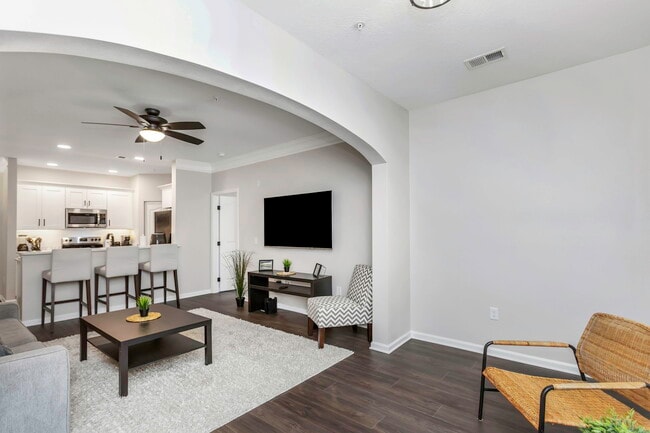 4207 S Dale Mabry Hwy in Tampa, FL - Building Photo - Building Photo