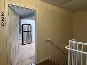 5076 Matilda St, Unit #226 in Dallas, TX - Building Photo - Building Photo