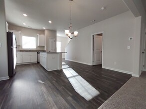 112 Chandler Ct in Sanford, NC - Building Photo - Building Photo