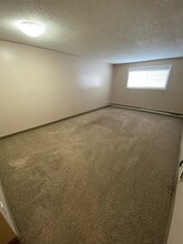 10312-10395 95 Ave in Fort St John, BC - Building Photo - Building Photo