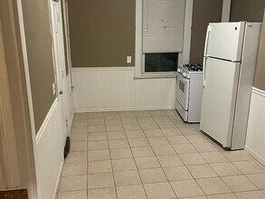 8 Bagley St in Pawtucket, RI - Foto de edificio - Building Photo