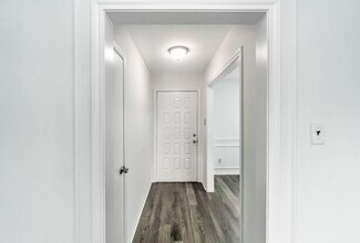 1905 Lansdown Ct in Carrollton, TX - Building Photo - Building Photo