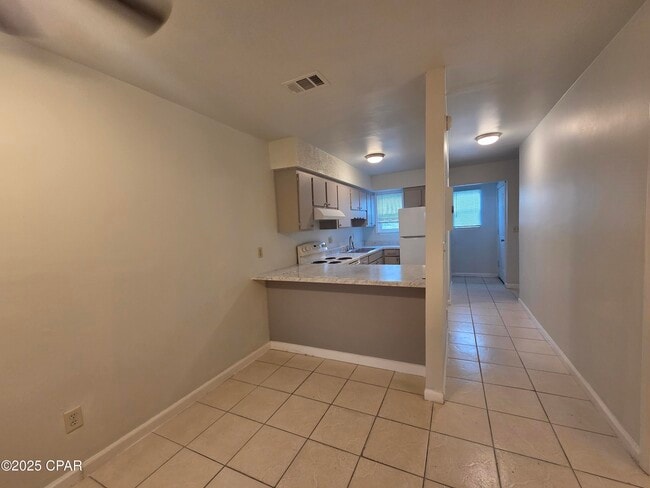 6327 Omoko St in Panama City, FL - Building Photo - Building Photo