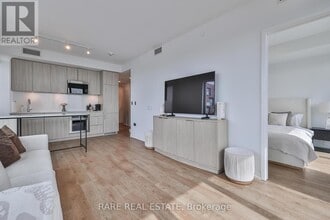 251 Masonry Wy in Mississauga, ON - Building Photo - Building Photo