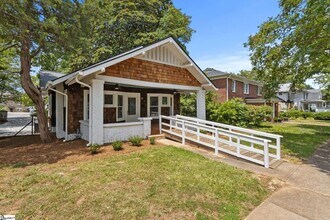 3 Whitsett St in Greenville, SC - Building Photo - Building Photo