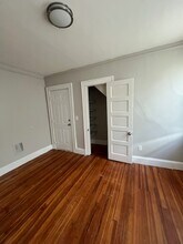 11 5th St in Ansonia, CT - Building Photo - Building Photo