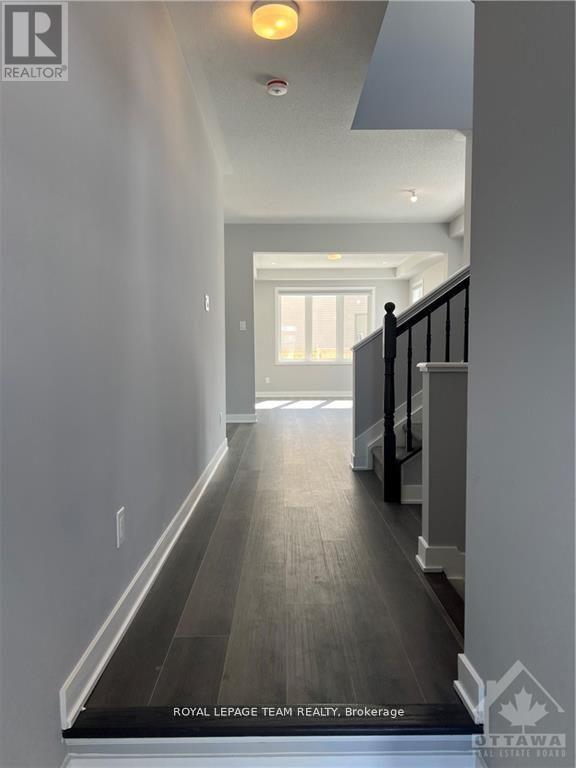 2119 Winsome Terrace in Ottawa, ON - Building Photo - Building Photo