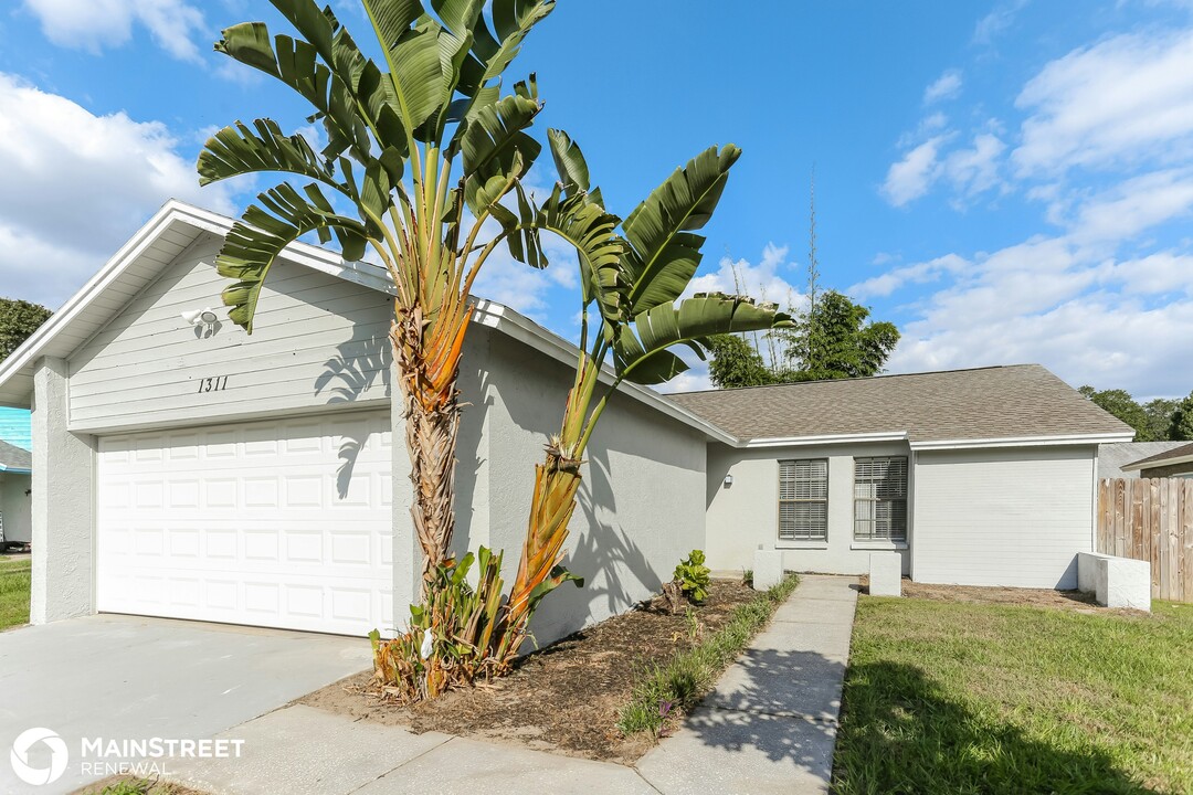 1311 Keel Pl in Valrico, FL - Building Photo