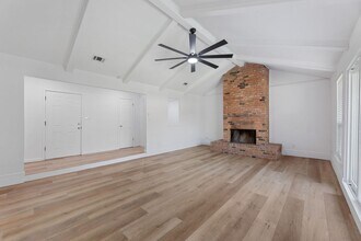 4351 Altamesa Blvd in Fort Worth, TX - Building Photo - Building Photo