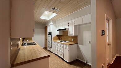 1806 Cedar Dr in Richmond, TX - Building Photo - Building Photo