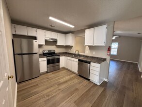 107 Cameron Ct in Athens, GA - Building Photo - Building Photo