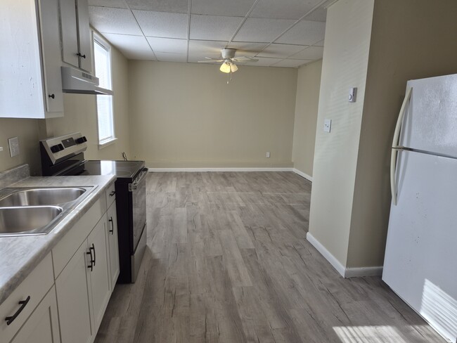 287 Mountain View Rd, Unit 2 in Ronceverte, WV - Building Photo - Building Photo