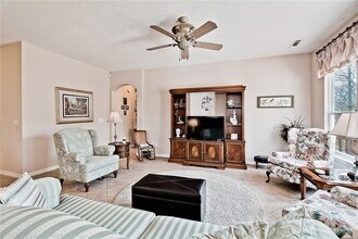 15 Glenbrook Ln in Bella Vista, AR - Foto de edificio - Building Photo