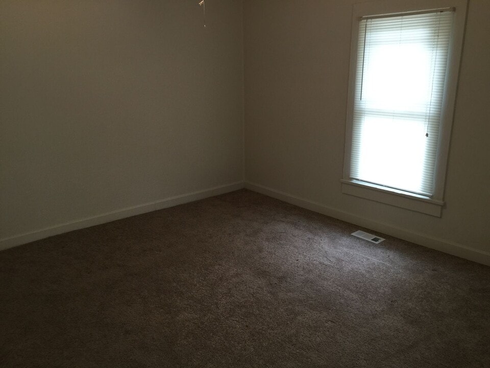 805 Keller Ave in Kannapolis, NC - Building Photo