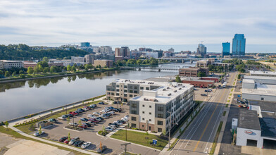 Grand View Place in Grand Rapids, MI - Foto de edificio - Building Photo