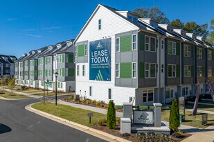 Towns at Eastland in Charlotte, NC - Building Photo
