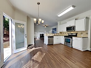 1105 Bridle Path Dr in Lawrenceville, GA - Building Photo - Building Photo