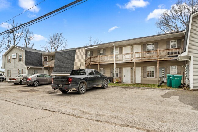 199 S Brook St in Lebanon Junction, KY - Building Photo - Building Photo