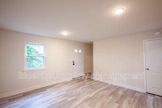 1000 Monticello Rd in Charlottesville, VA - Building Photo - Building Photo
