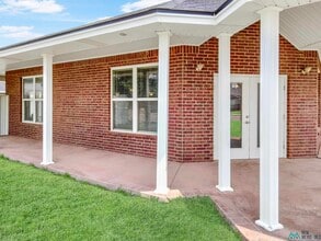 2300 Reese Dr in Clovis, NM - Building Photo - Building Photo