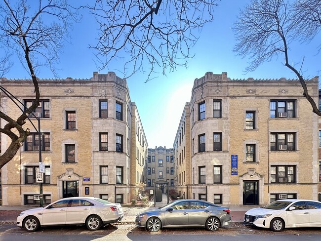 property at 434.5 W Belden Ave