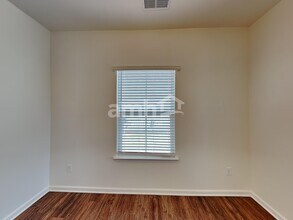 553 Larragan Dr in Denver, NC - Building Photo - Building Photo