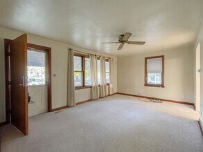 1811 N Bell St in Kokomo, IN - Foto de edificio - Building Photo