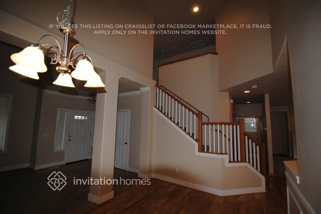 22304 68th Pl West in Mountlake Terrace, WA - Foto de edificio - Building Photo