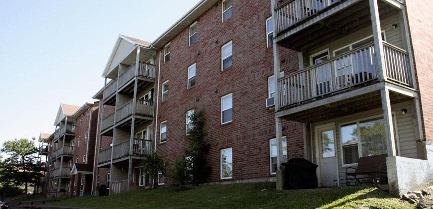 Caxton Close in Halifax, NS - Building Photo