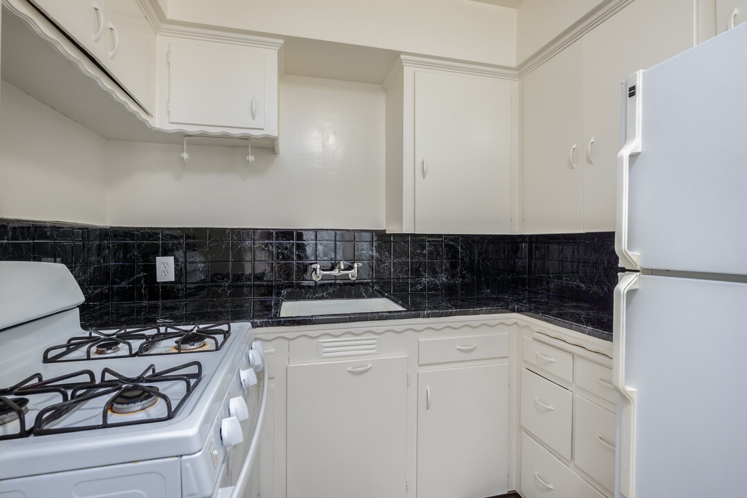 2610 N St in Sacramento, CA - Building Photo