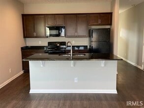 3194 Ashdon Dr in Newburgh, IN - Building Photo - Building Photo