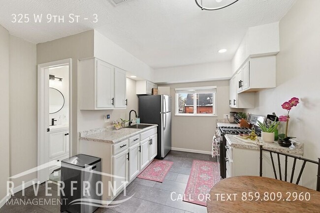 property at 325 W 9th St