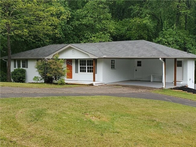 property at 1565 Whipporwill Dr SW