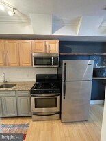 550 Hobart Pl NW in Washington, DC - Building Photo