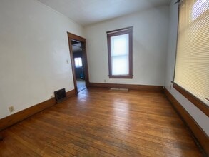 1422 5th Ave N in Fort Dodge, IA - Building Photo - Building Photo