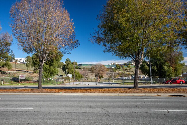 Monterey Road Apartments in San Jose, CA - Building Photo - Building Photo